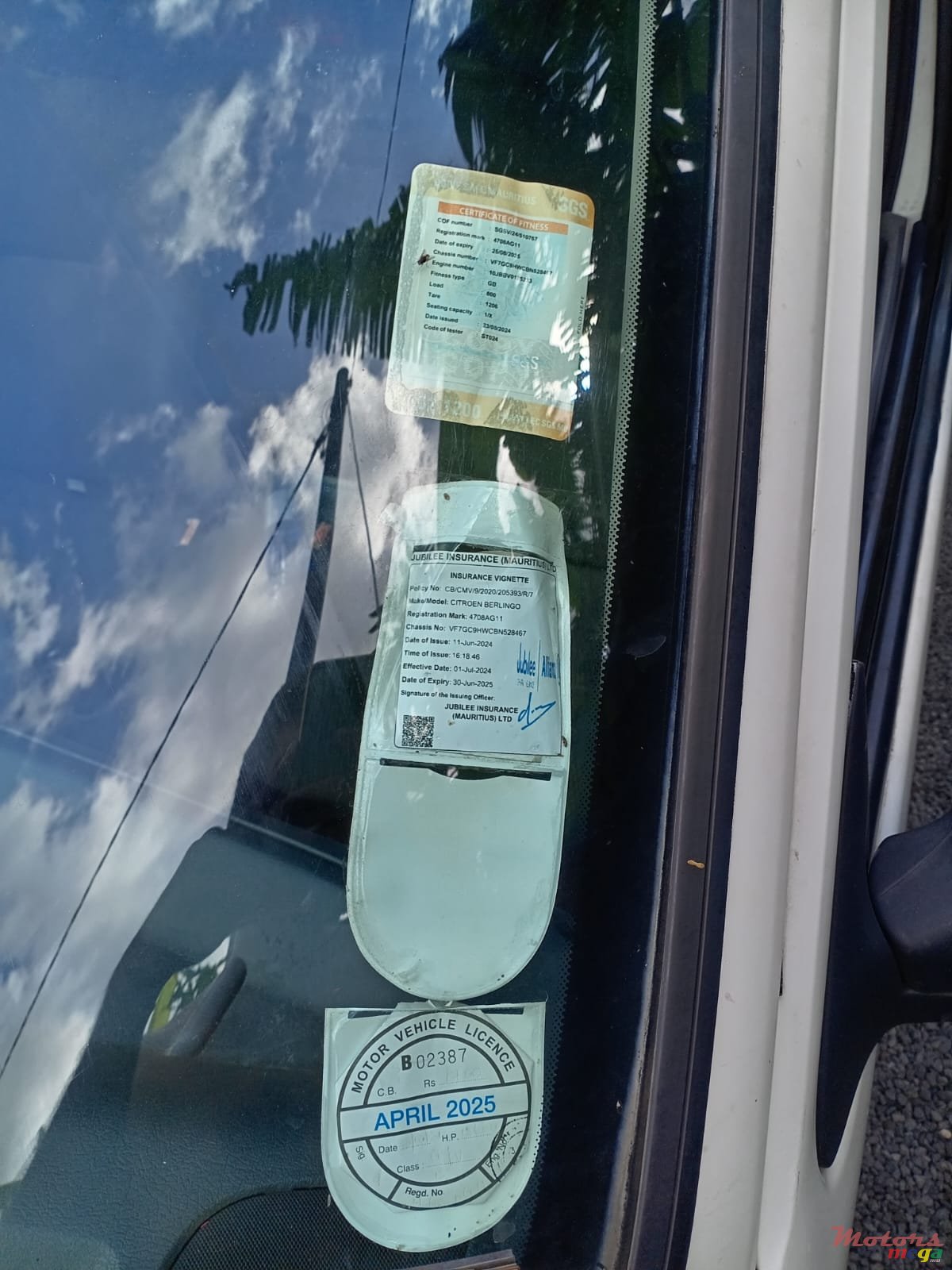 2011' Citroen Berlingo photo #5