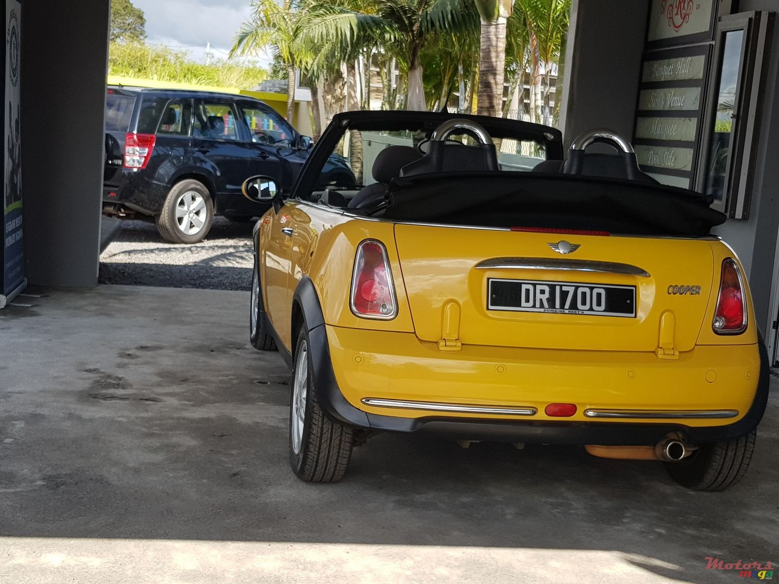 2008' MINI decapotable automatic photo #2