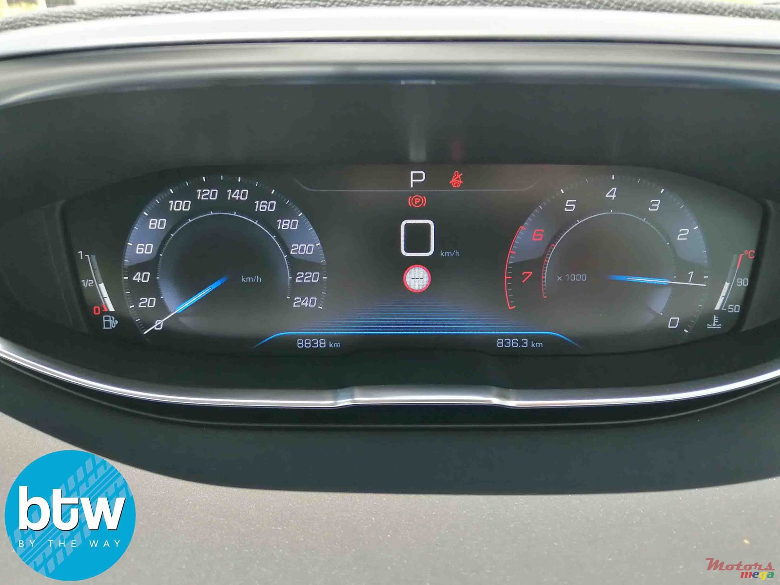 2019' Peugeot 3008 photo #7