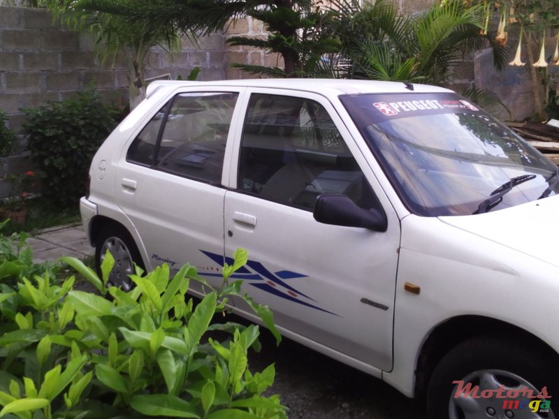 1993' Peugeot 106 photo #1