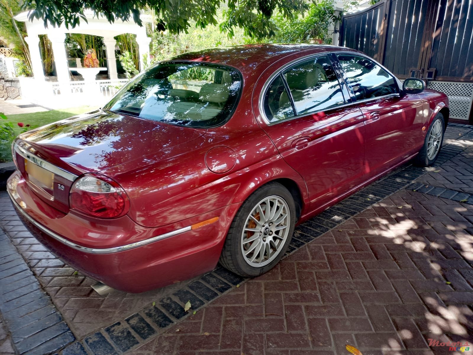 2007' Jaguar S-TYPE photo #2