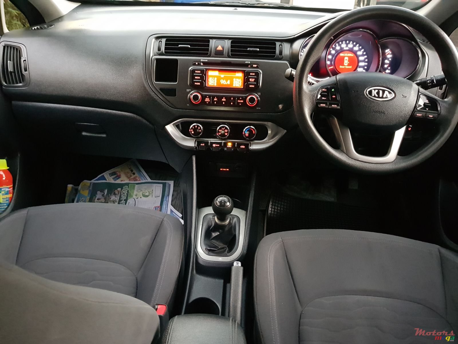 2012' Kia Rio photo #3