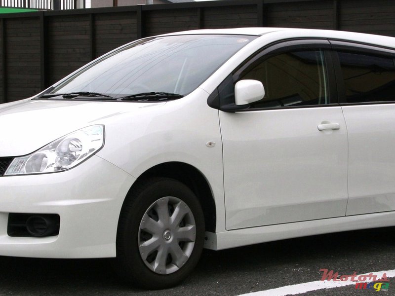2008' Nissan NISSAN ADVAN (JAPON) photo #2