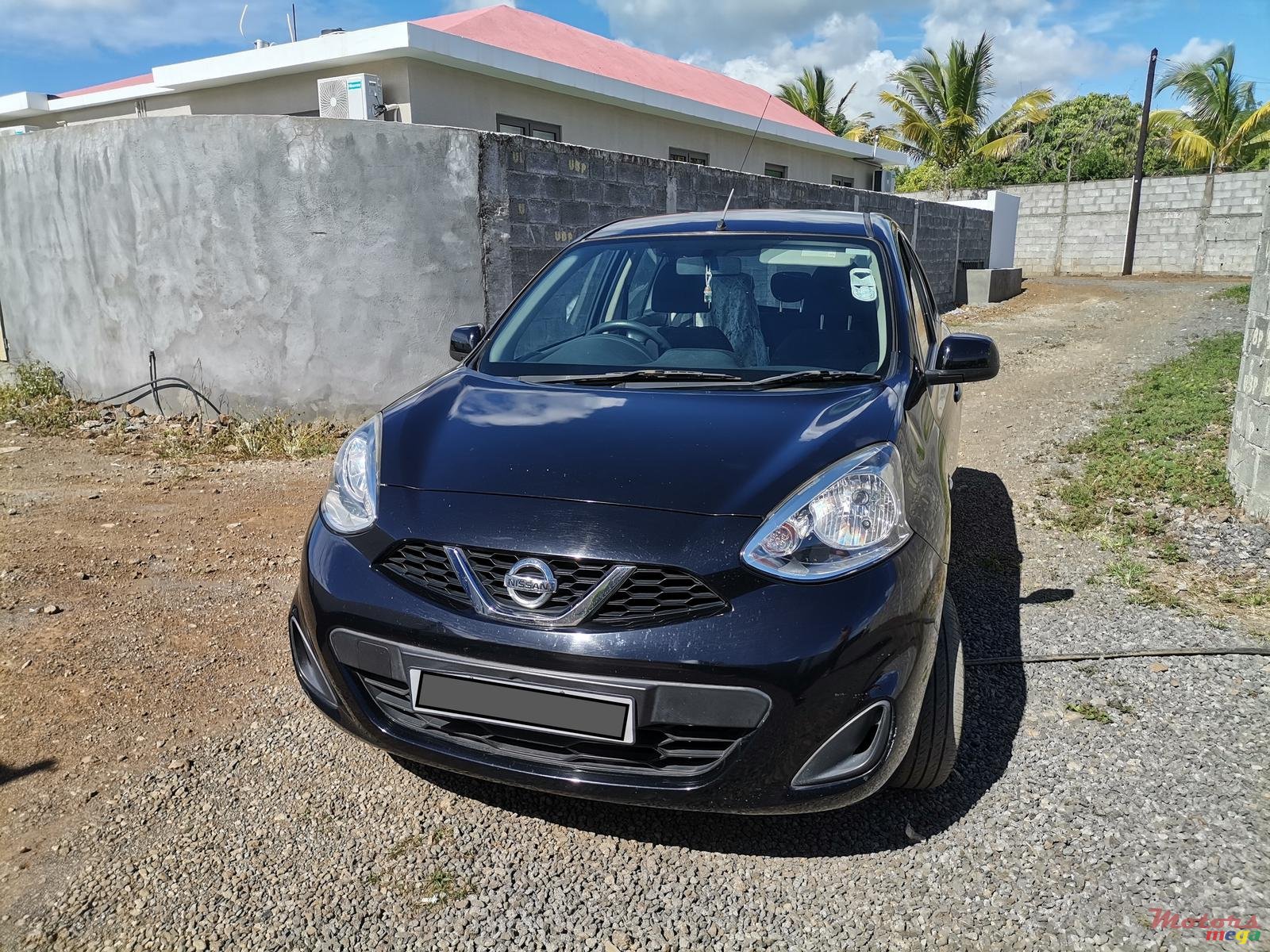 2015' Nissan Micra photo #2