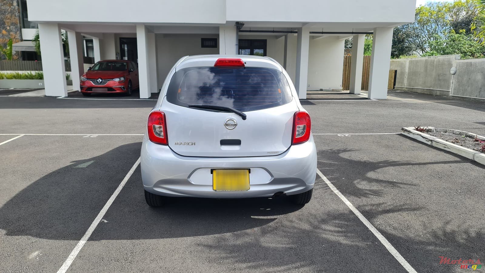 2015' Nissan March photo #2