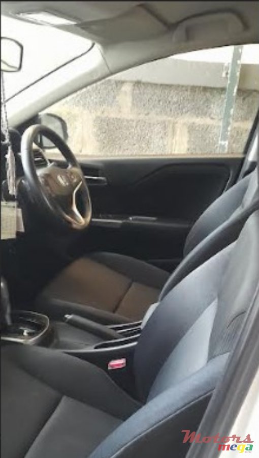 2016' Honda Ballade photo #3