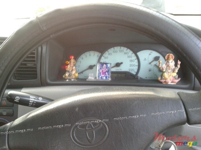 2001' Toyota photo #5