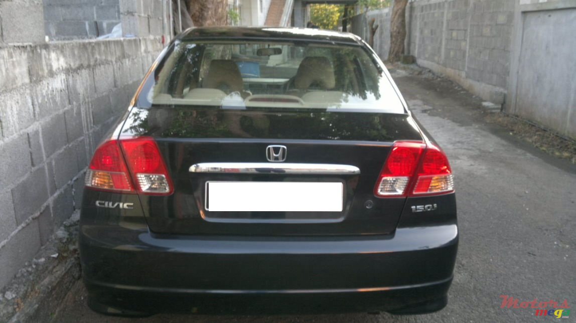 2004' Honda Civic 150i photo #1