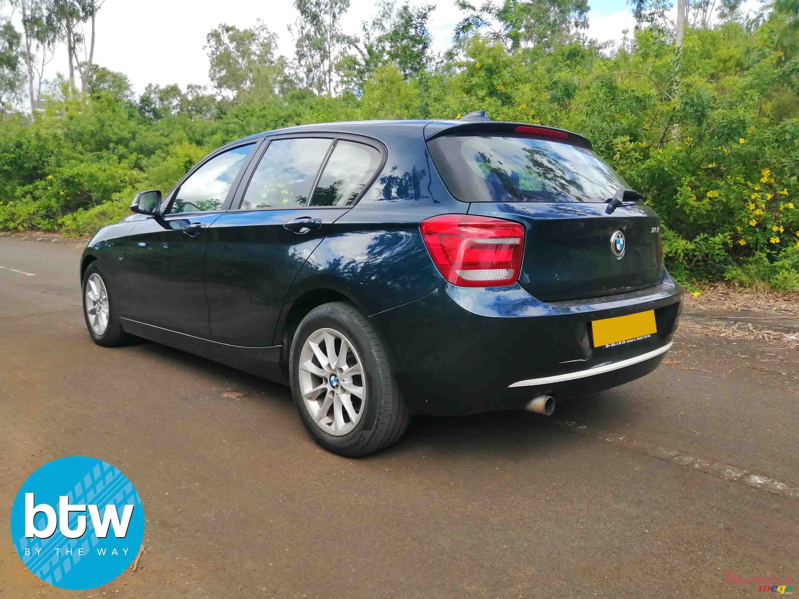 2015' BMW 1 Series photo #2