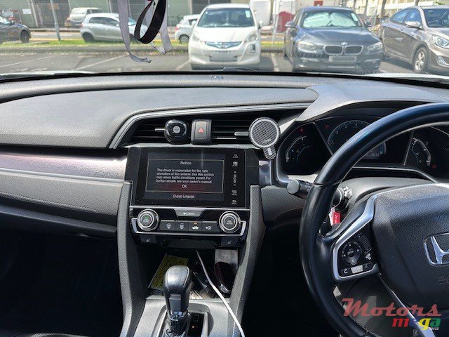 2017' Honda Civic photo #4