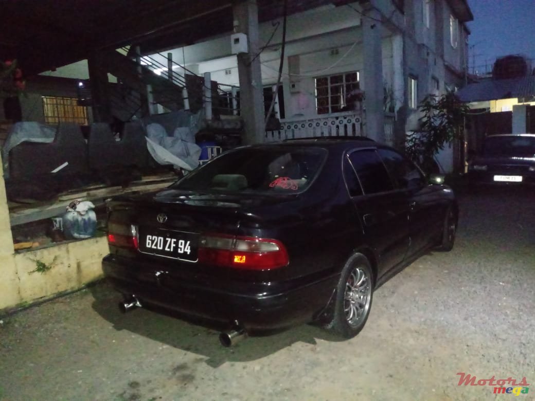 1994' Toyota photo #5