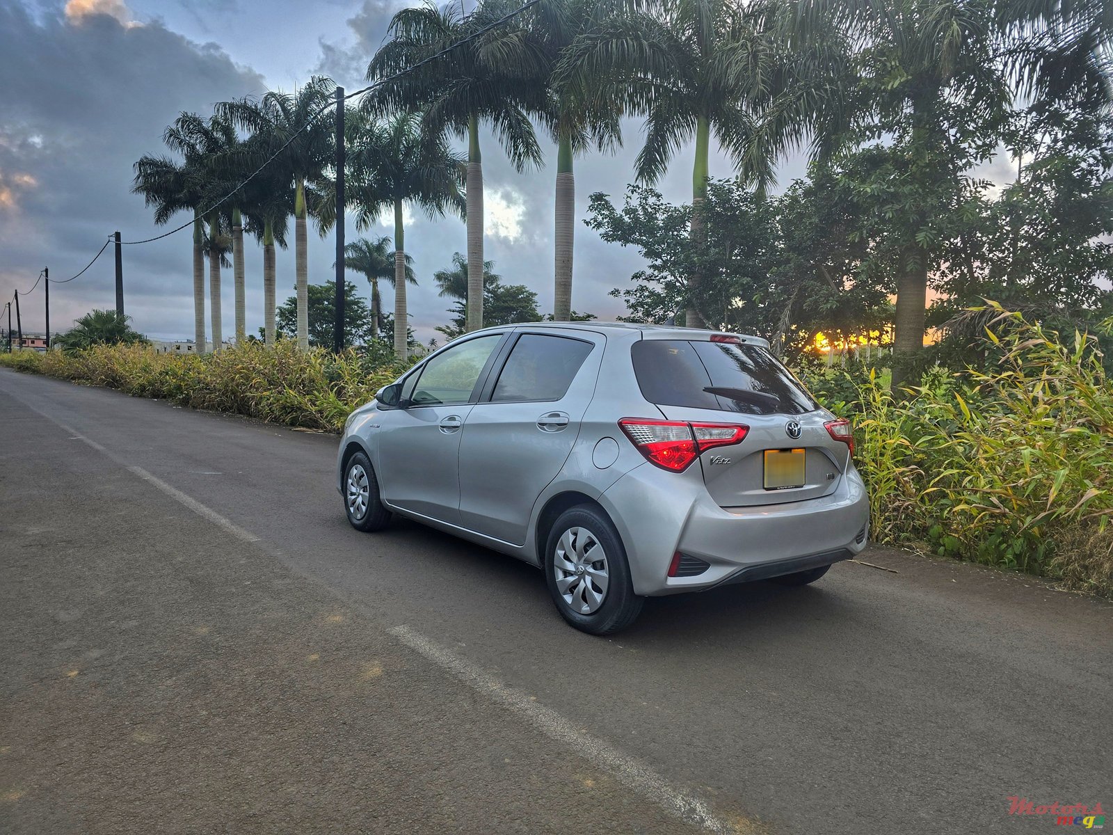 2018' Toyota photo #2