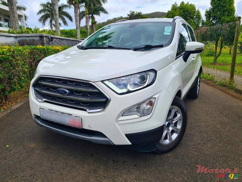 2018' Ford EcoSport 1.5 Titanium photo #3