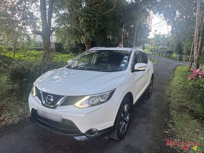 2016' Nissan Qashqai 1.6 diesel photo #2