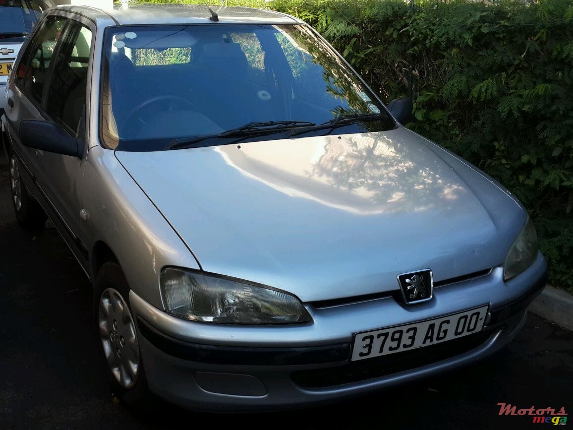 2000' Peugeot 106 équinoxe for sale. Rose Hill - Quatres Bornes,