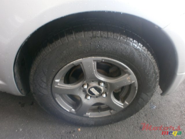 2000' Toyota Vitz vitz local photo #3