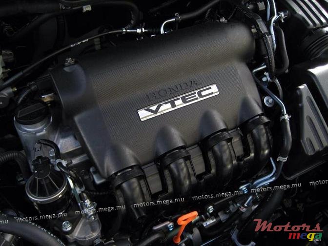 2004' Honda Fit RS photo #4