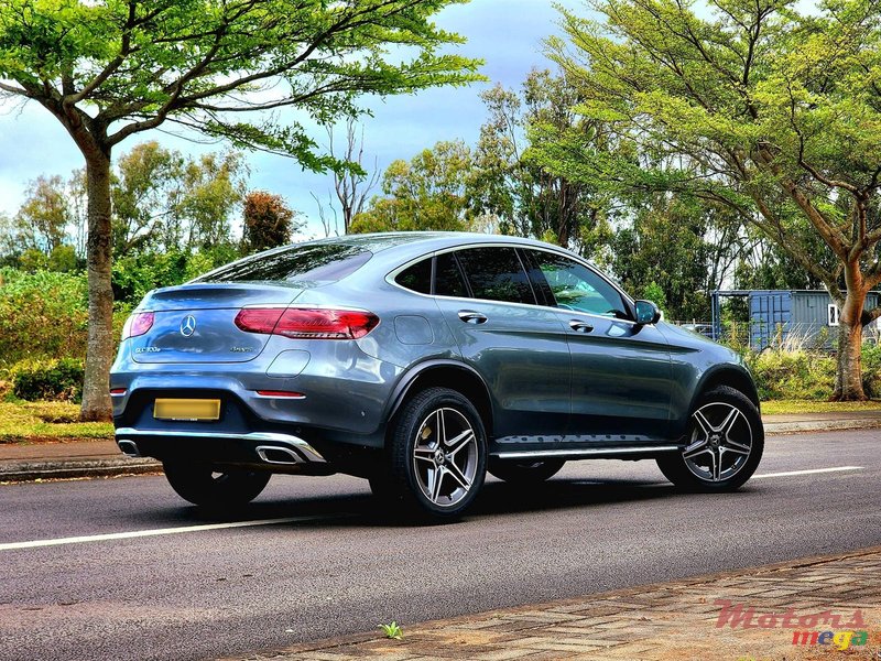 2023' Mercedes-Benz GLC 300 photo #4