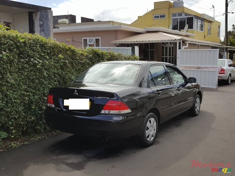 2009' Mitsubishi Lancer photo #1