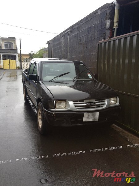 1998' Isuzu photo #1