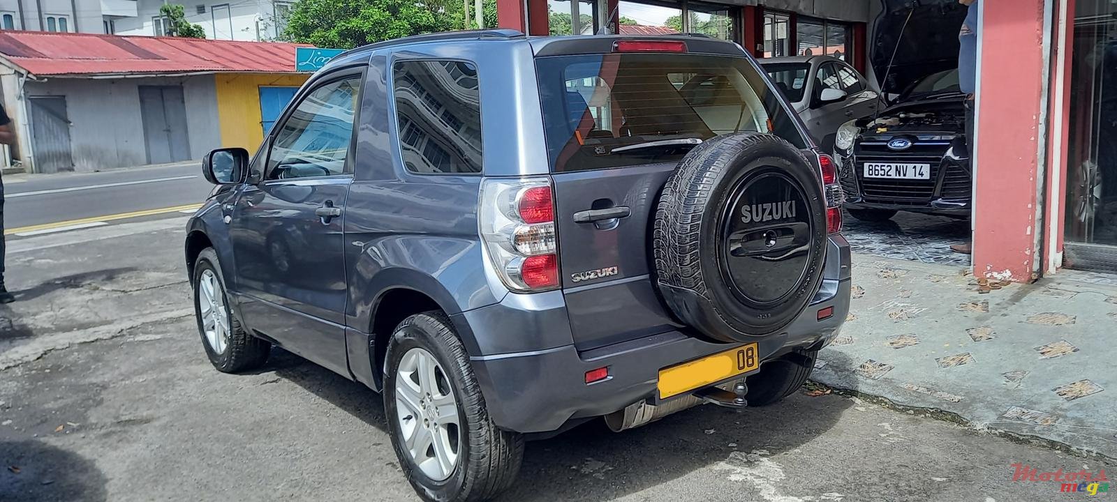 2008' Suzuki Grand Vitara photo #3