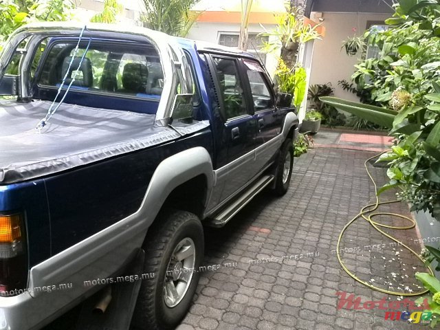 1997' Mitsubishi strada photo #2