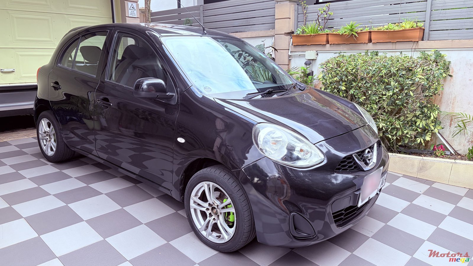 2014' Nissan March photo #3