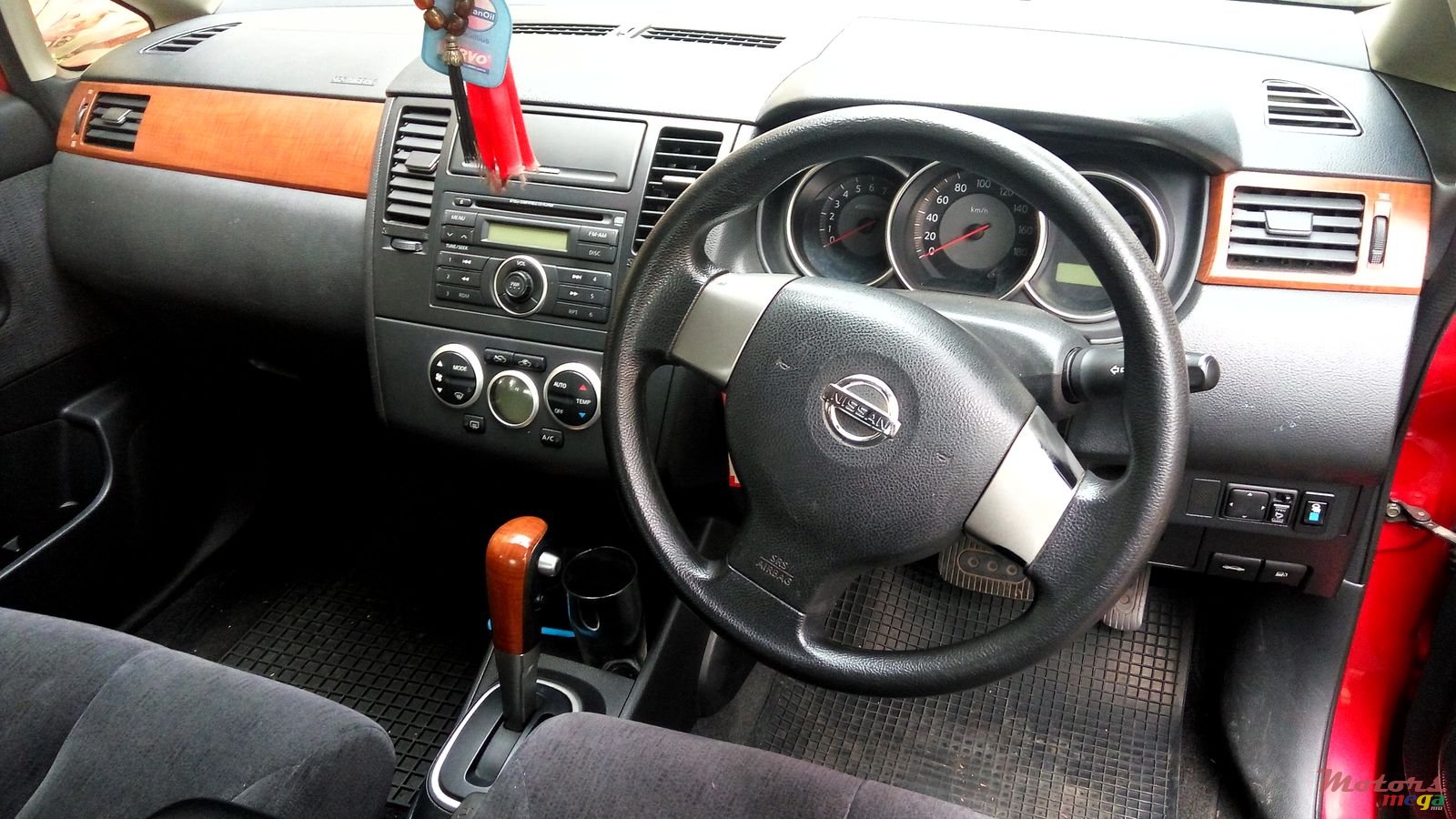 2016' Nissan Tiida photo #4