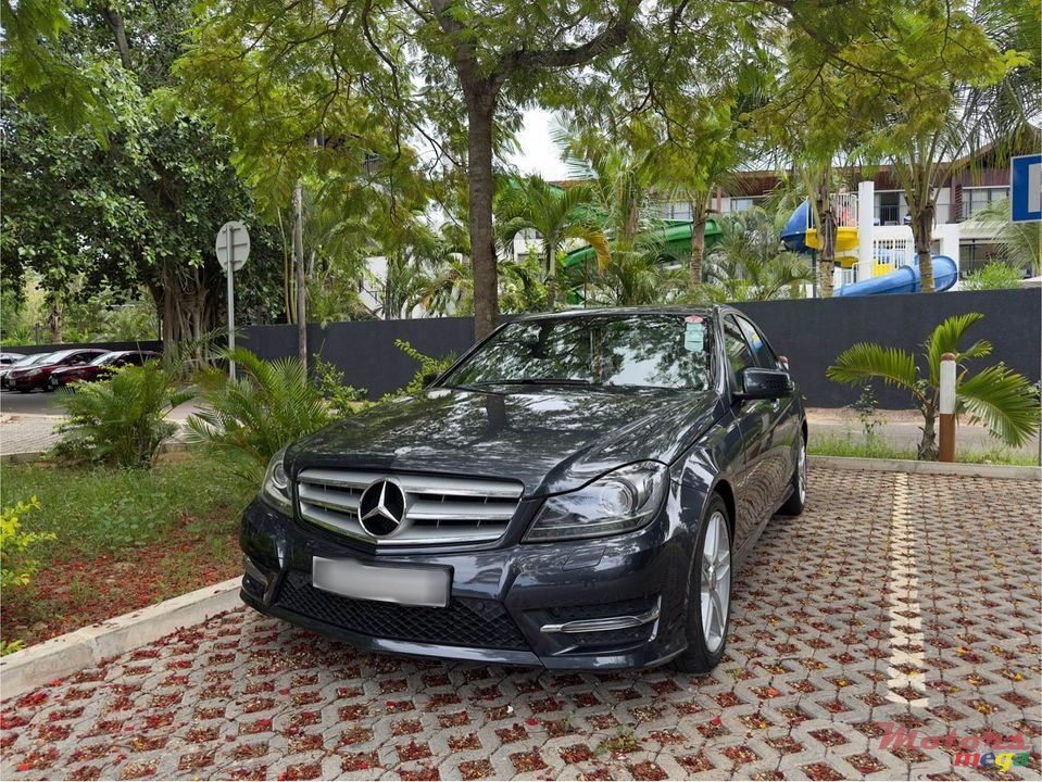 2013' Mercedes-Benz AMG photo #1