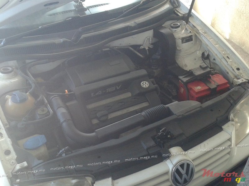 2001' Volkswagen photo #5