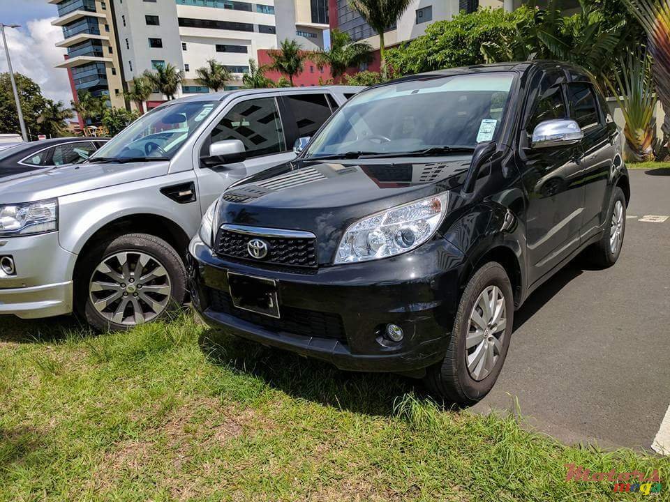 2012' Toyota RAV4 photo #1