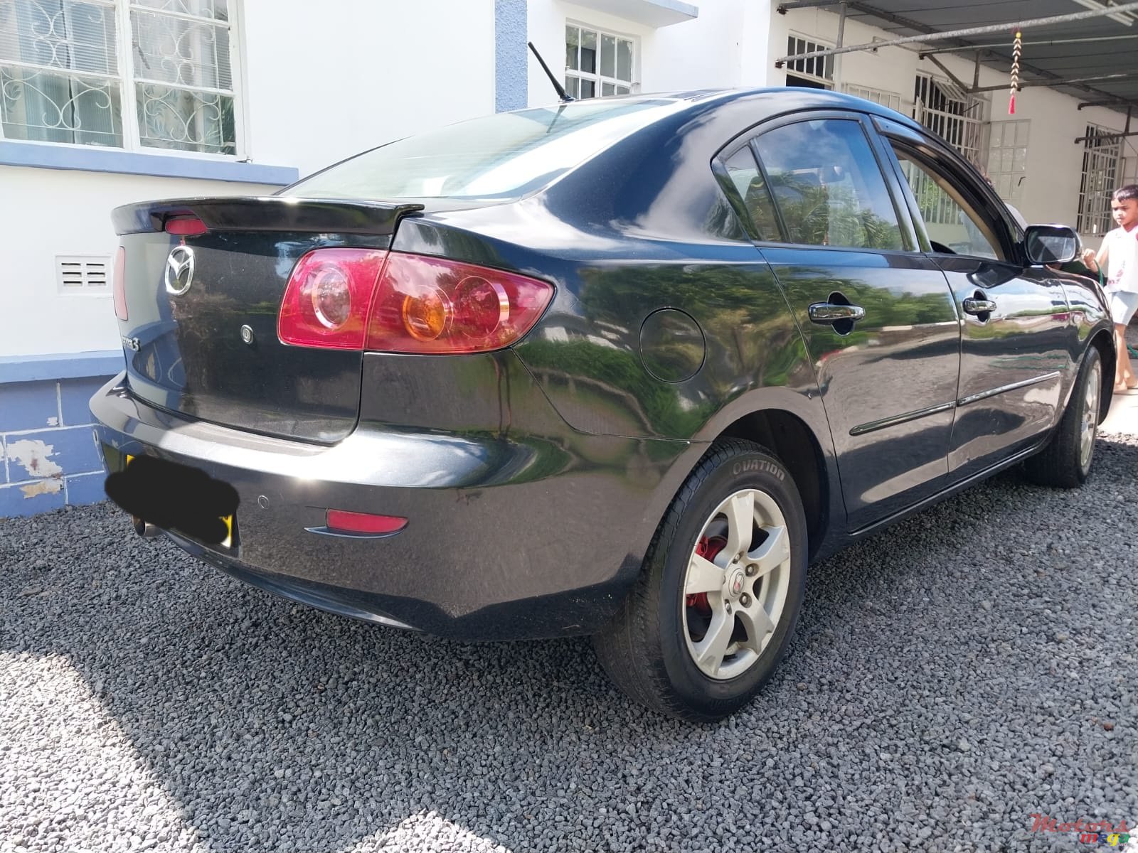 2004' Mazda 3 photo #3