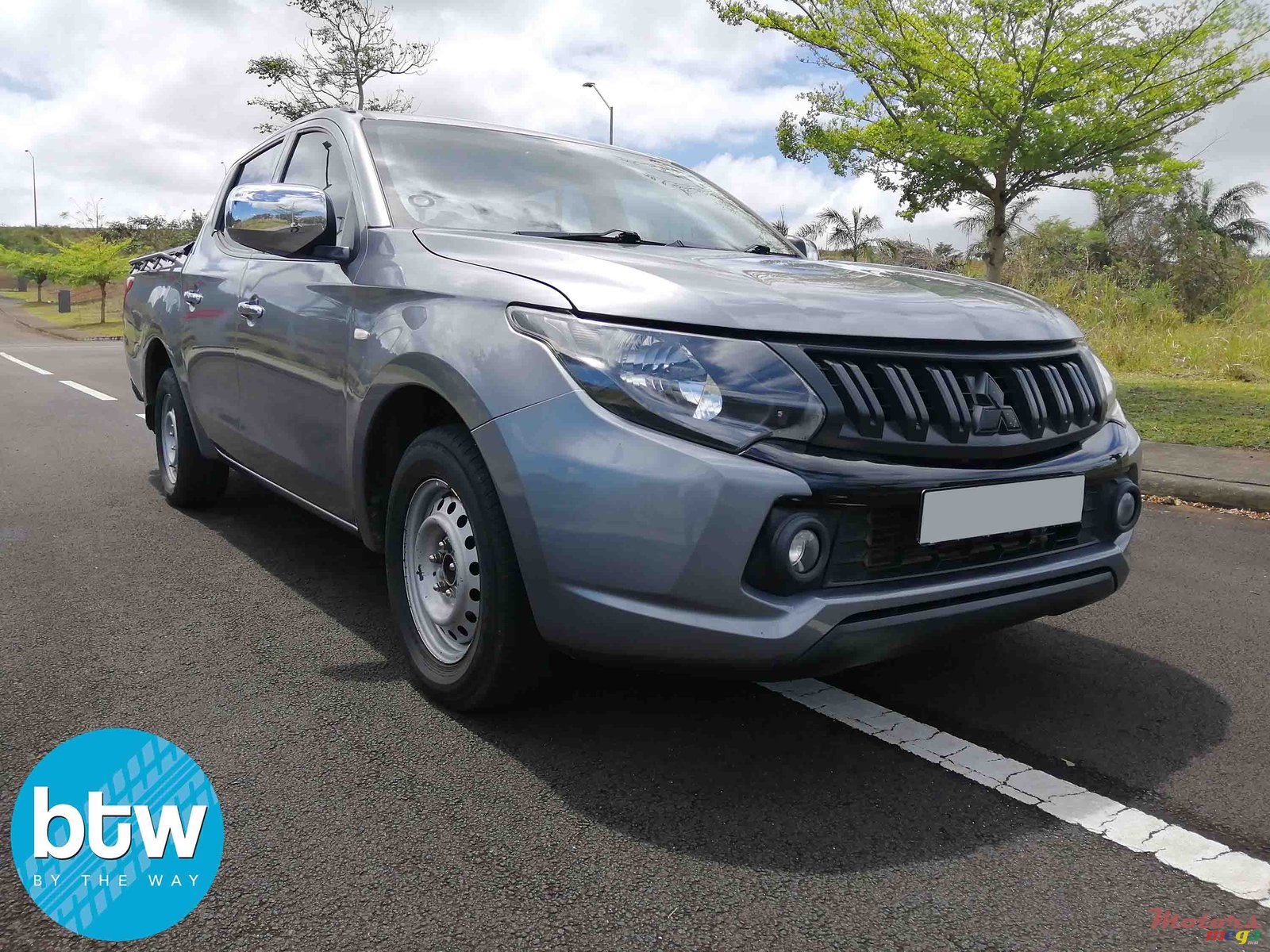 2016' Mitsubishi L 200 photo #1