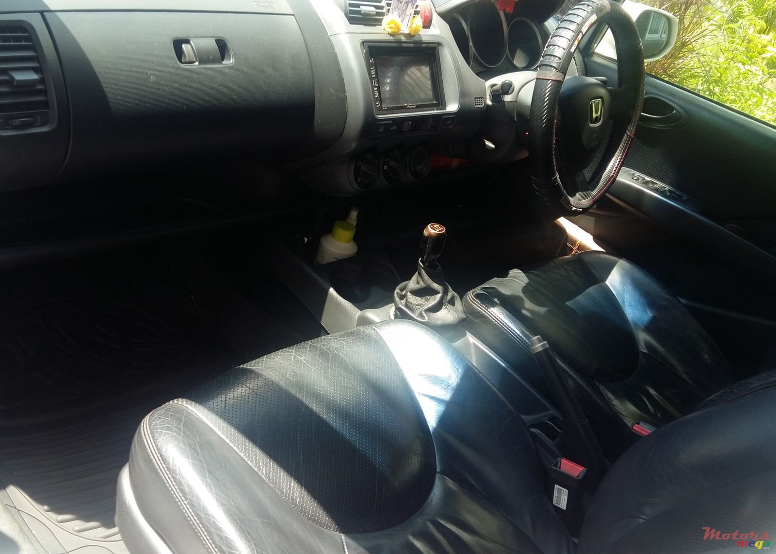 2004' Honda Jazz photo #6