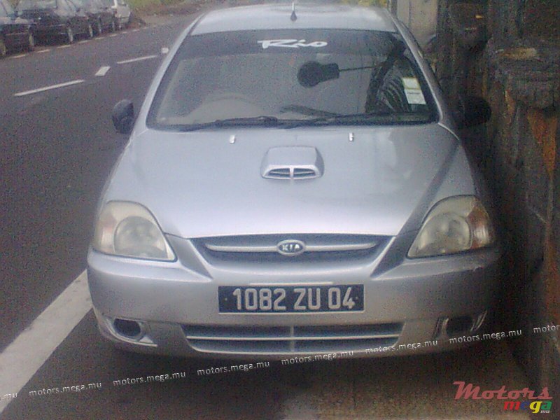 2004' Kia photo #1