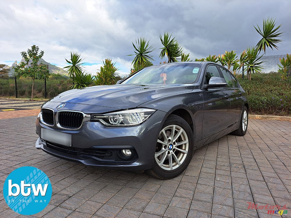 2018' BMW 3 Series photo #2