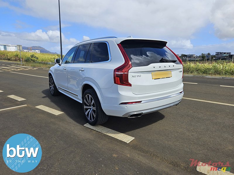 2020' Volvo XC90 T8 Inscription AWD - 7 Seater photo #3