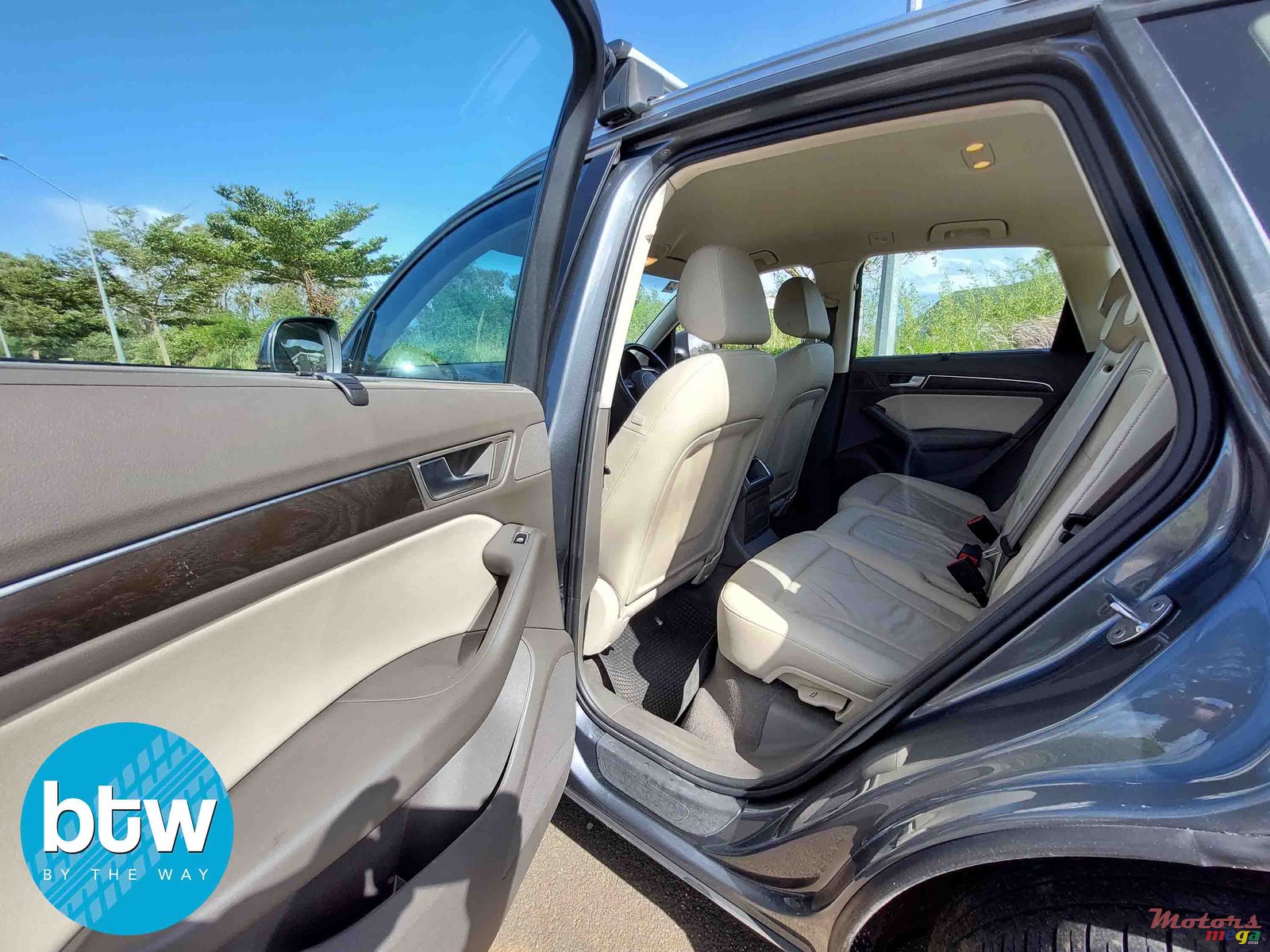 2017' Audi Q5 photo #5