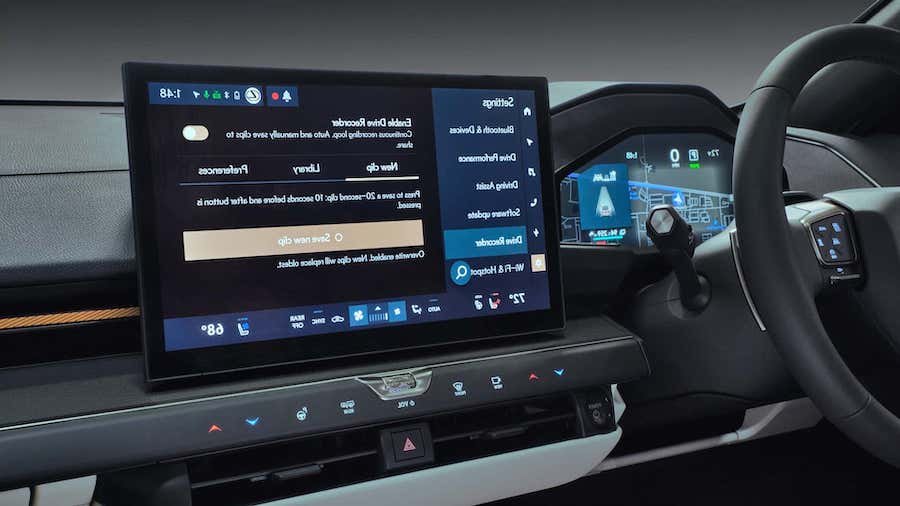 Honda And Nissan Decide To Be Friends With Software Benefits
