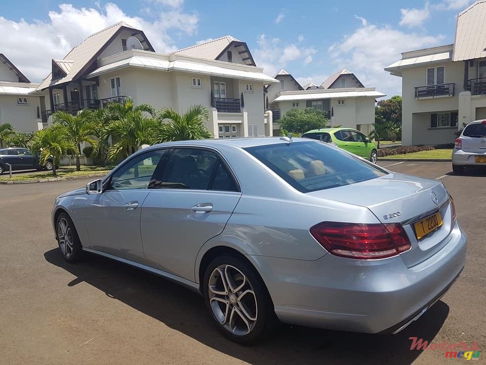 2015' Mercedes-Benz E-Class photo #7