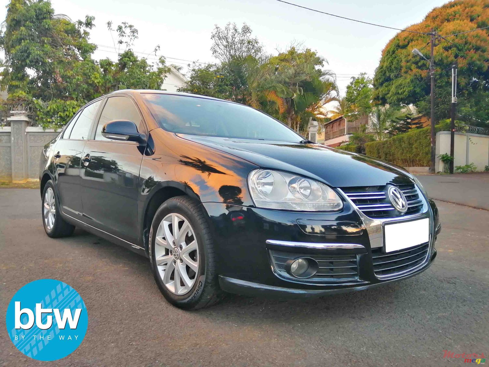 2012' Volkswagen Jetta photo #1