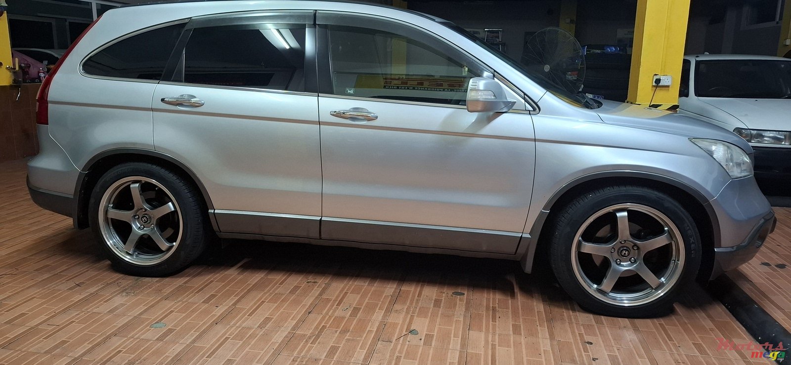 2009' Honda CR-V photo #7