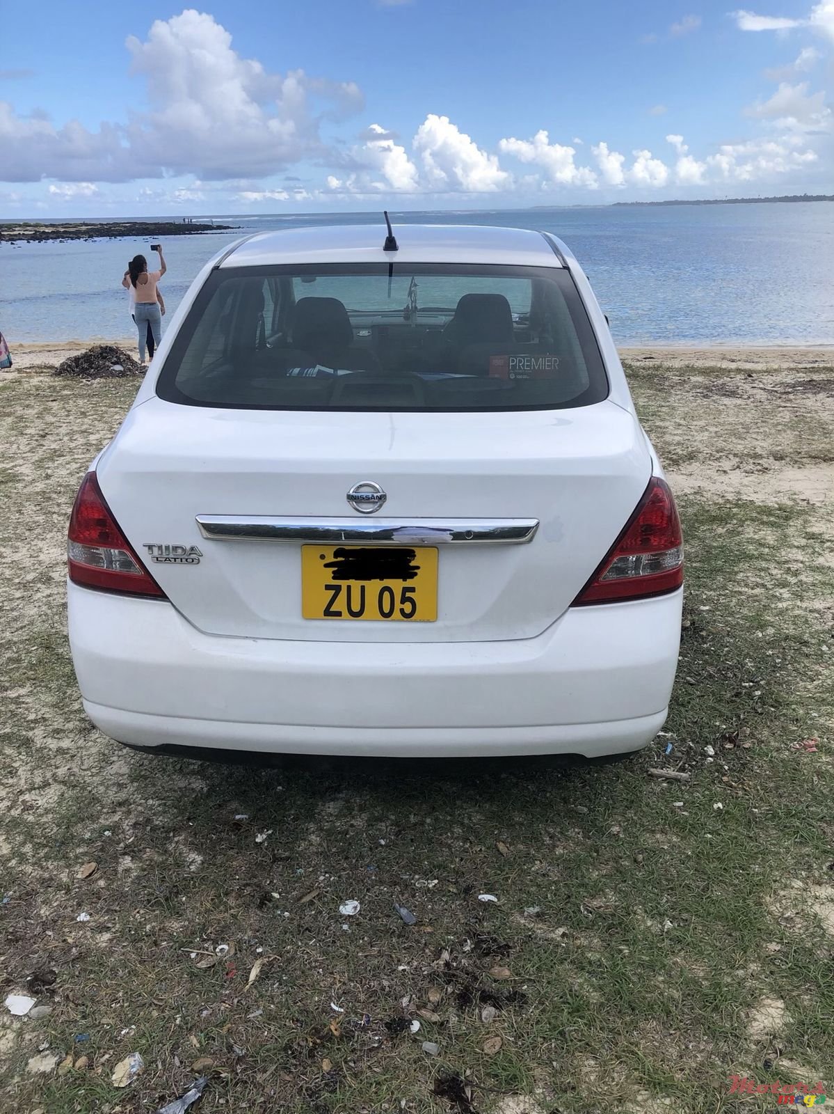 2005' Nissan Tiida photo #3