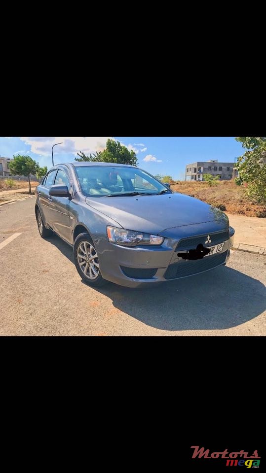2012' Mitsubishi Lancer X photo #1