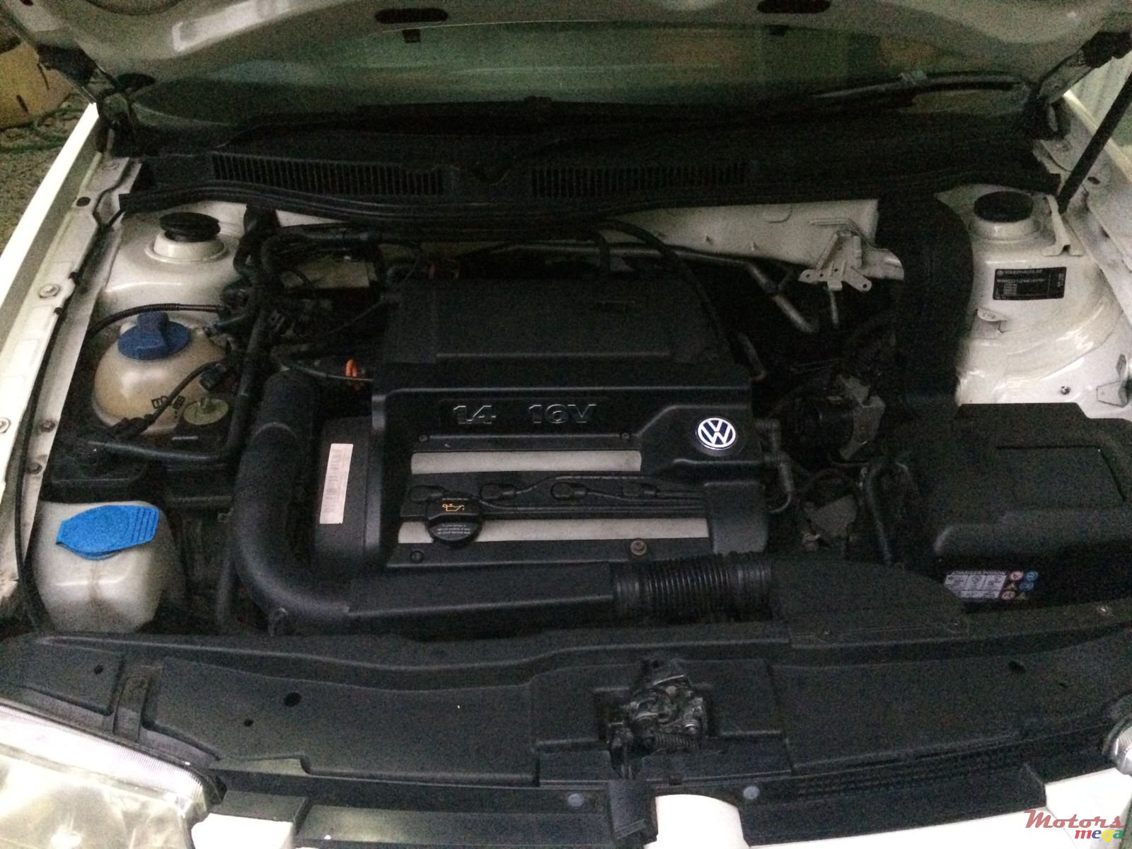 2005' Volkswagen Bora photo #4