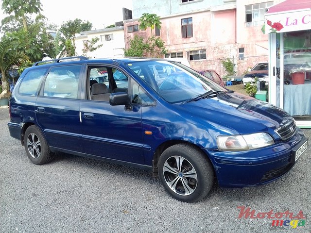 1998' Honda Odyssey photo #2