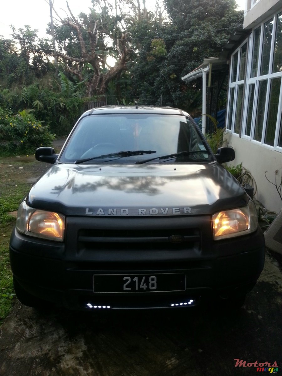 2002' Land Rover Freelander photo #5