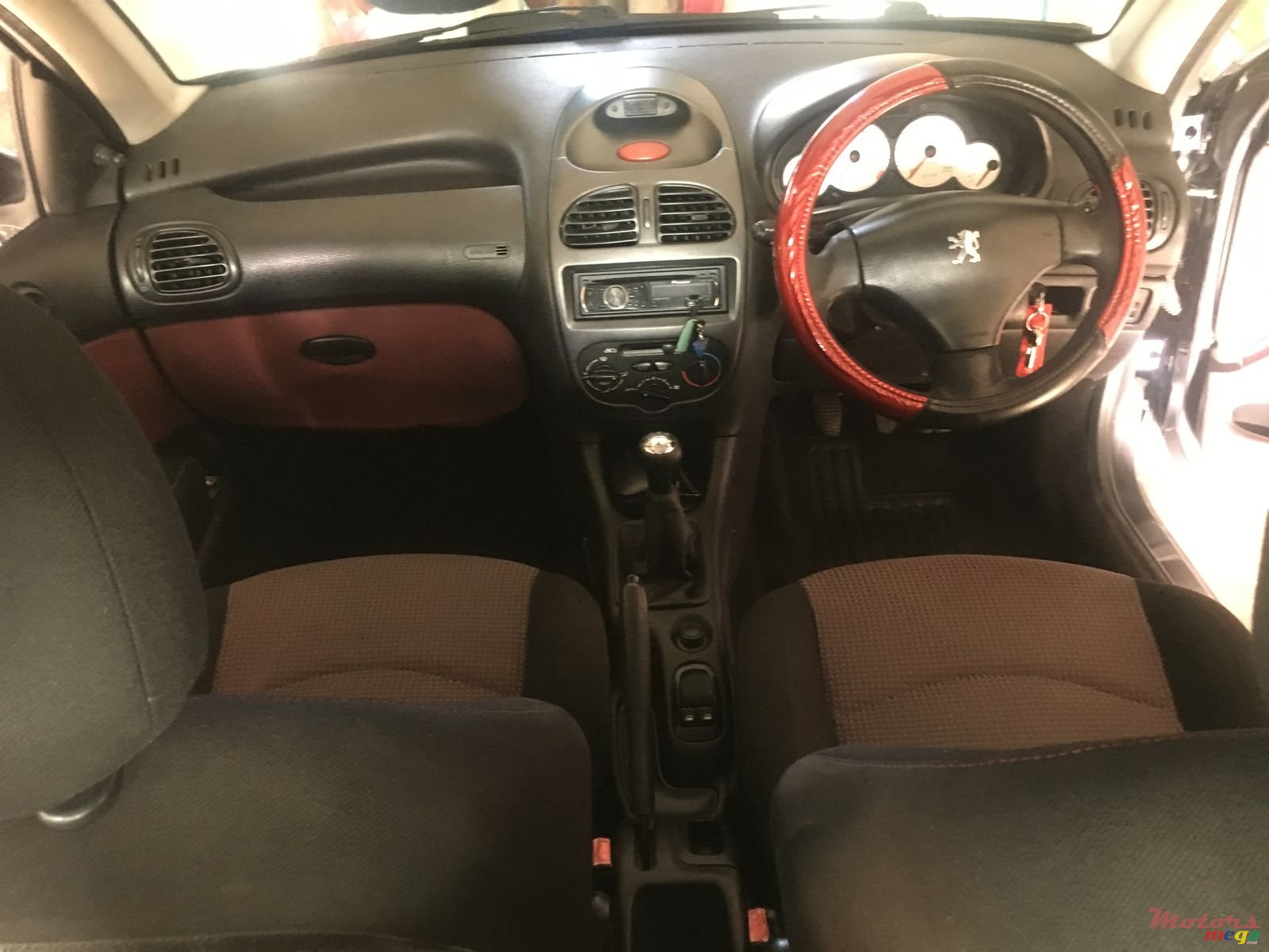 2005' Peugeot 206 photo #5