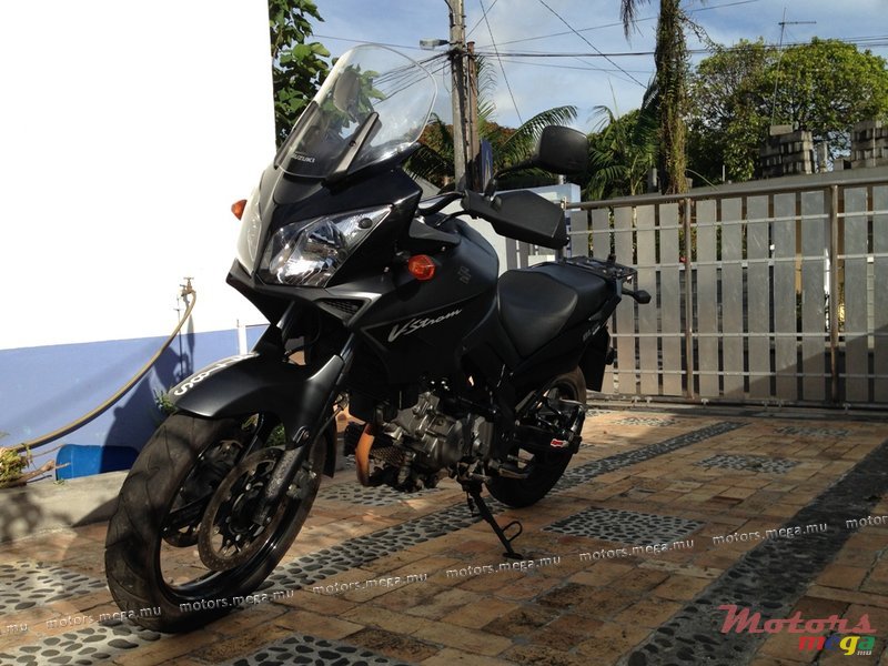 2007' Suzuki Vstrom 650 photo #1