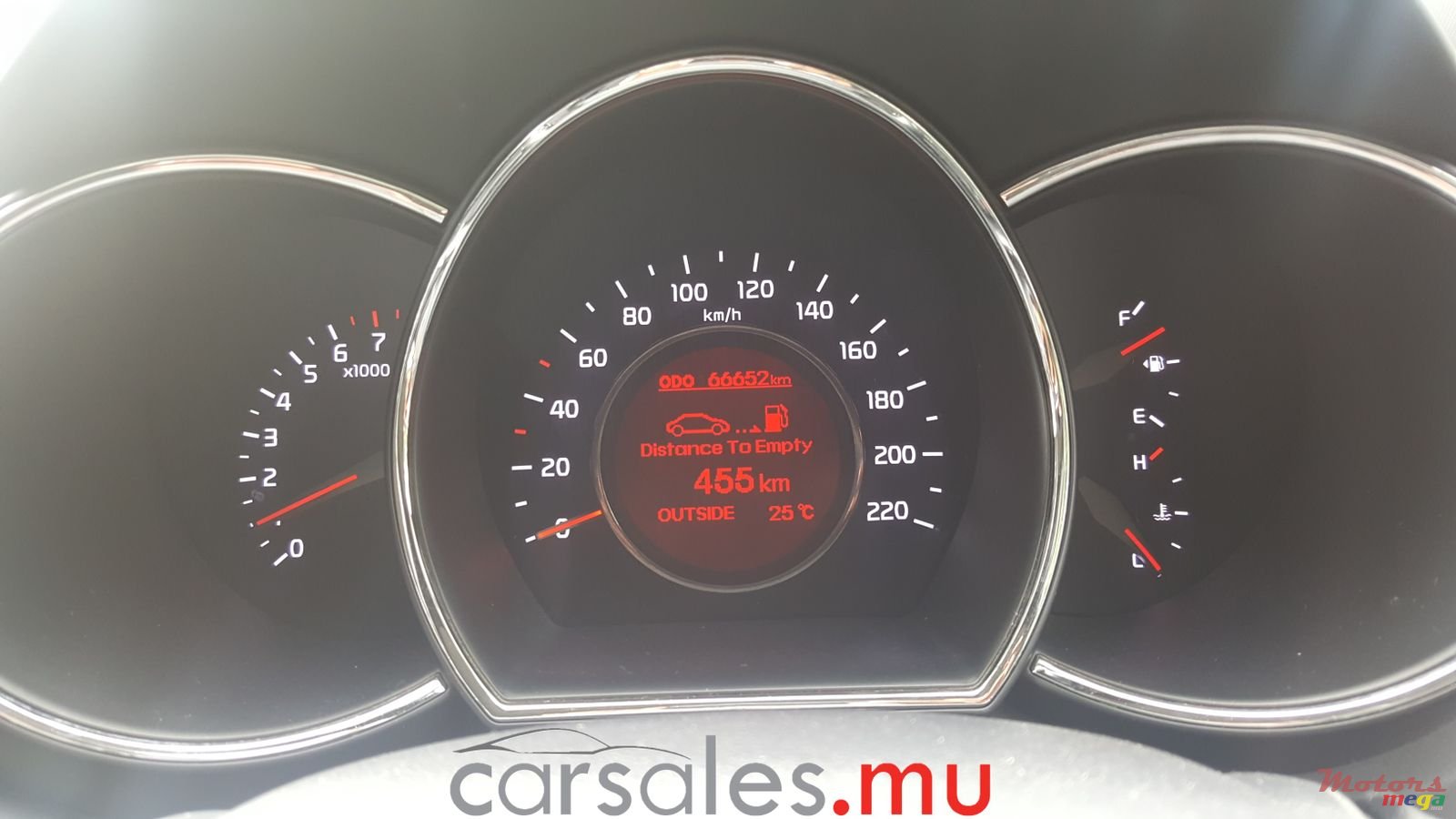 2012' Kia Rio 1.4 Sedan photo #7